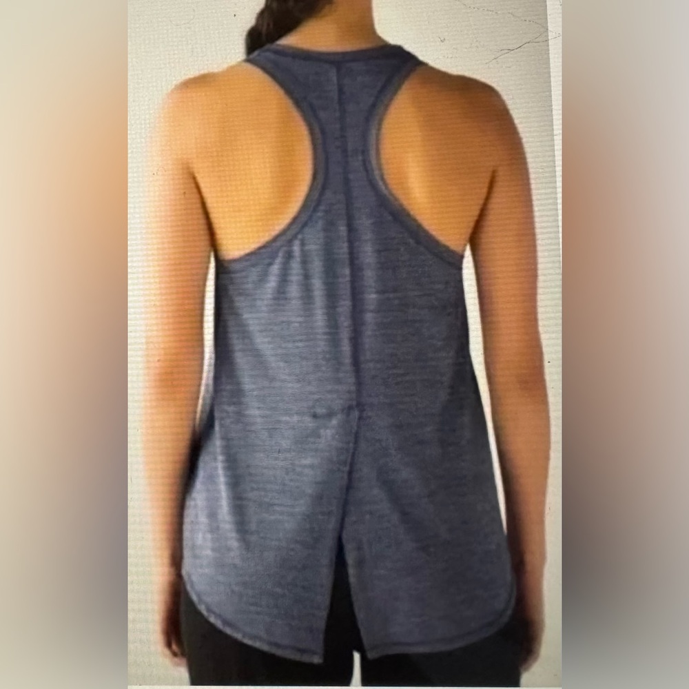 Lululemon Women’s Racer Back Tank Top, Size 4